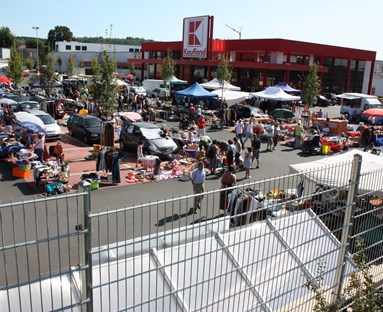 Markt Lohmar, Trödelmarkt beim KAUFLAND