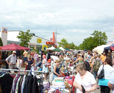 Markt Troisdorf-Sieglar, Trödelmarkt beim HIT-Markt